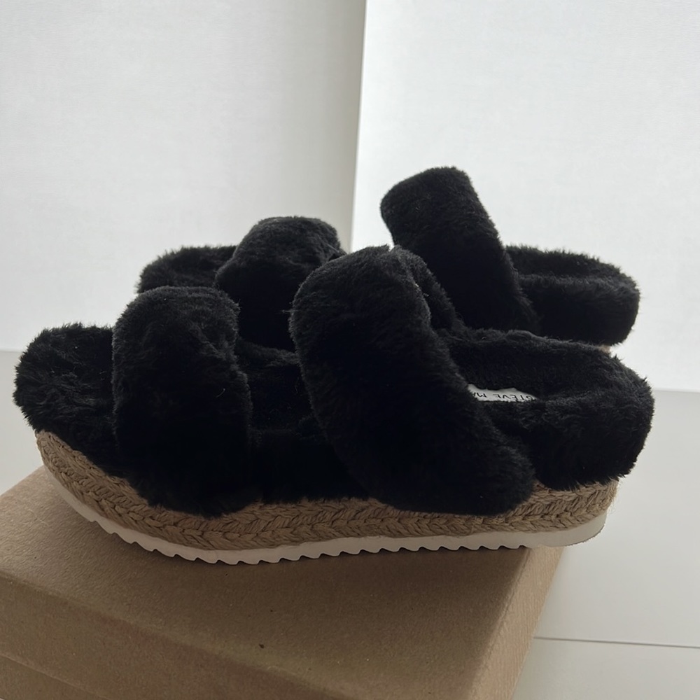 Steve Madden| Kamilah Black Fur Espadrille Platform Sandal